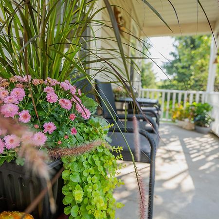 Old Town Country Landing Bed & Breakfast Niagara-on-the-Lake ภายนอก รูปภาพ