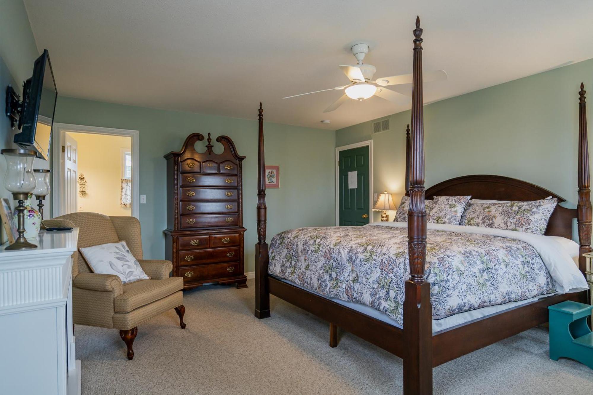 Old Town Country Landing Bed & Breakfast Niagara-on-the-Lake ภายนอก รูปภาพ