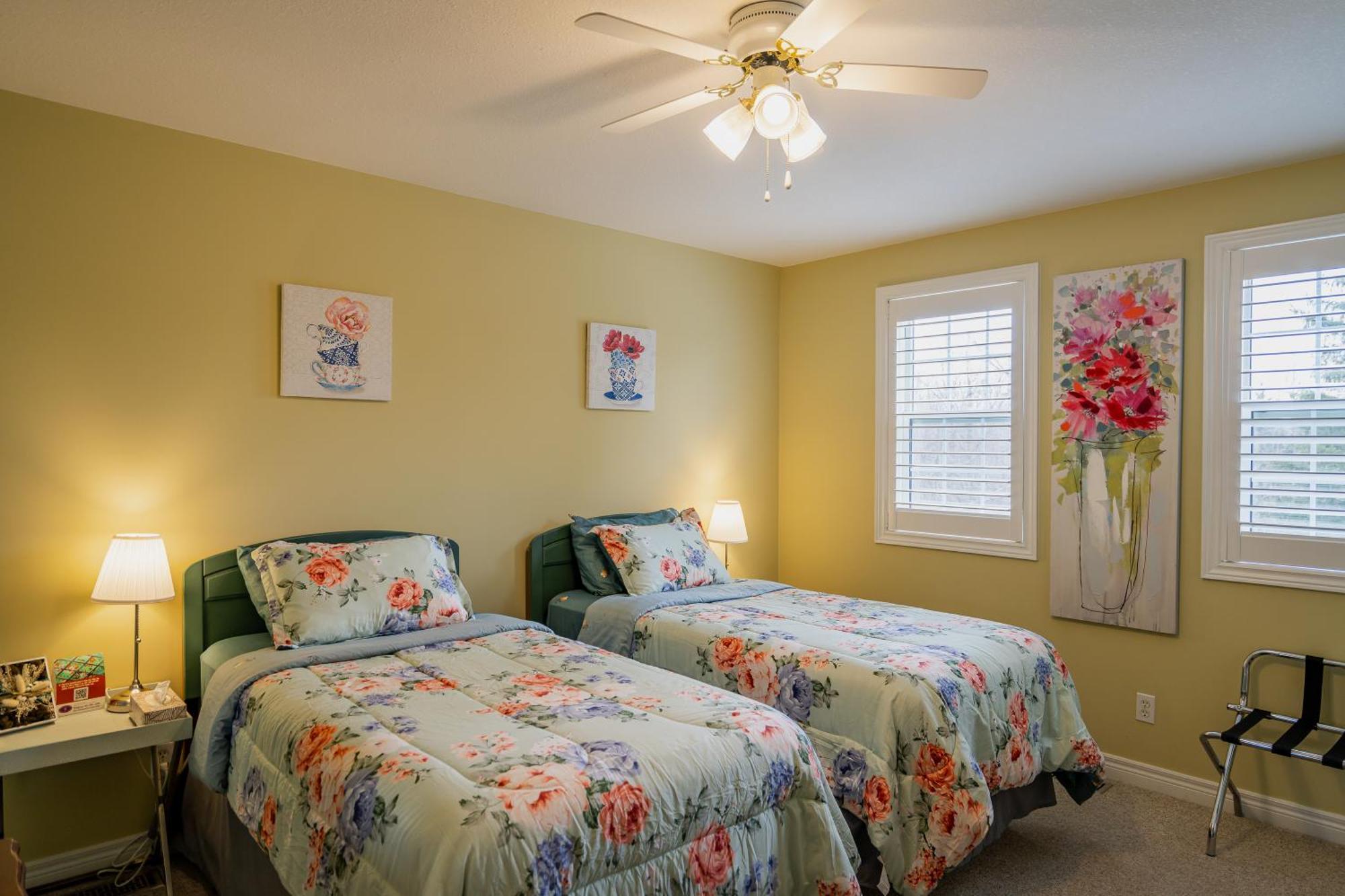 Old Town Country Landing Bed & Breakfast Niagara-on-the-Lake ภายนอก รูปภาพ