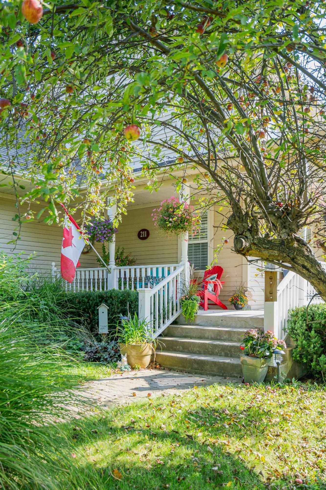 Old Town Country Landing Bed & Breakfast Niagara-on-the-Lake ภายนอก รูปภาพ
